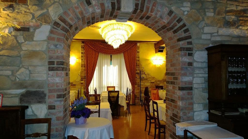 Hotel Ferrari Goro